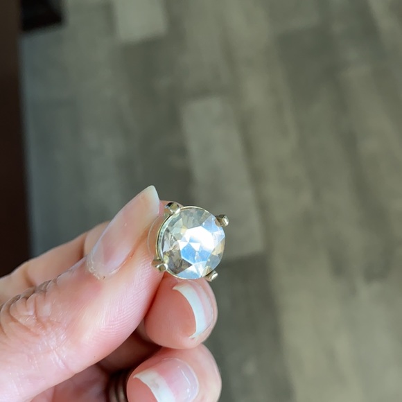 Large smoky rhinestone stud earrings - Picture 4 of 5